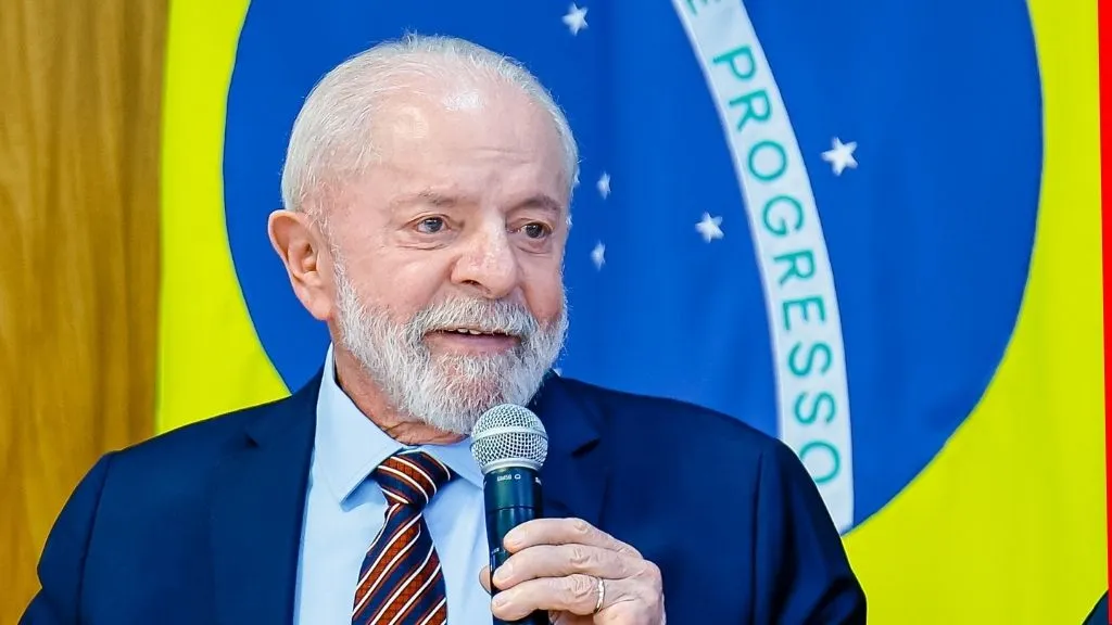 Lula defends ban on betting on yellow and red cards in football